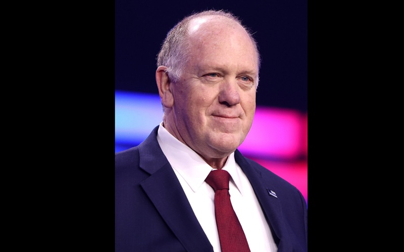 Homan Says Meetings With Frey, Walz “Productive”